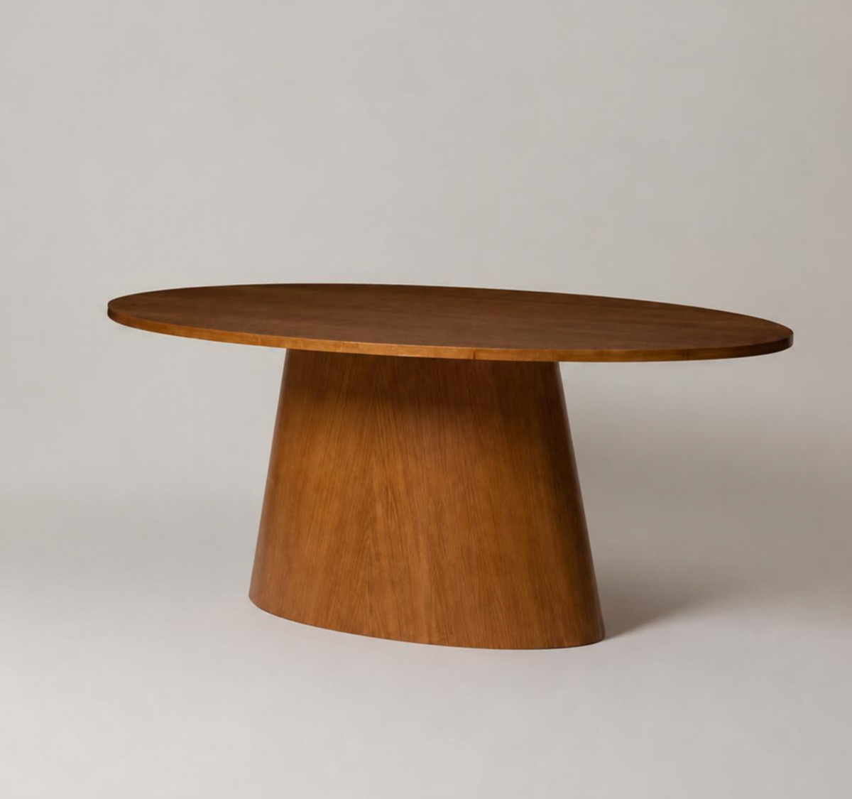 Mesa com Tampo Oval Luna em Lâminas de Madeira Natural